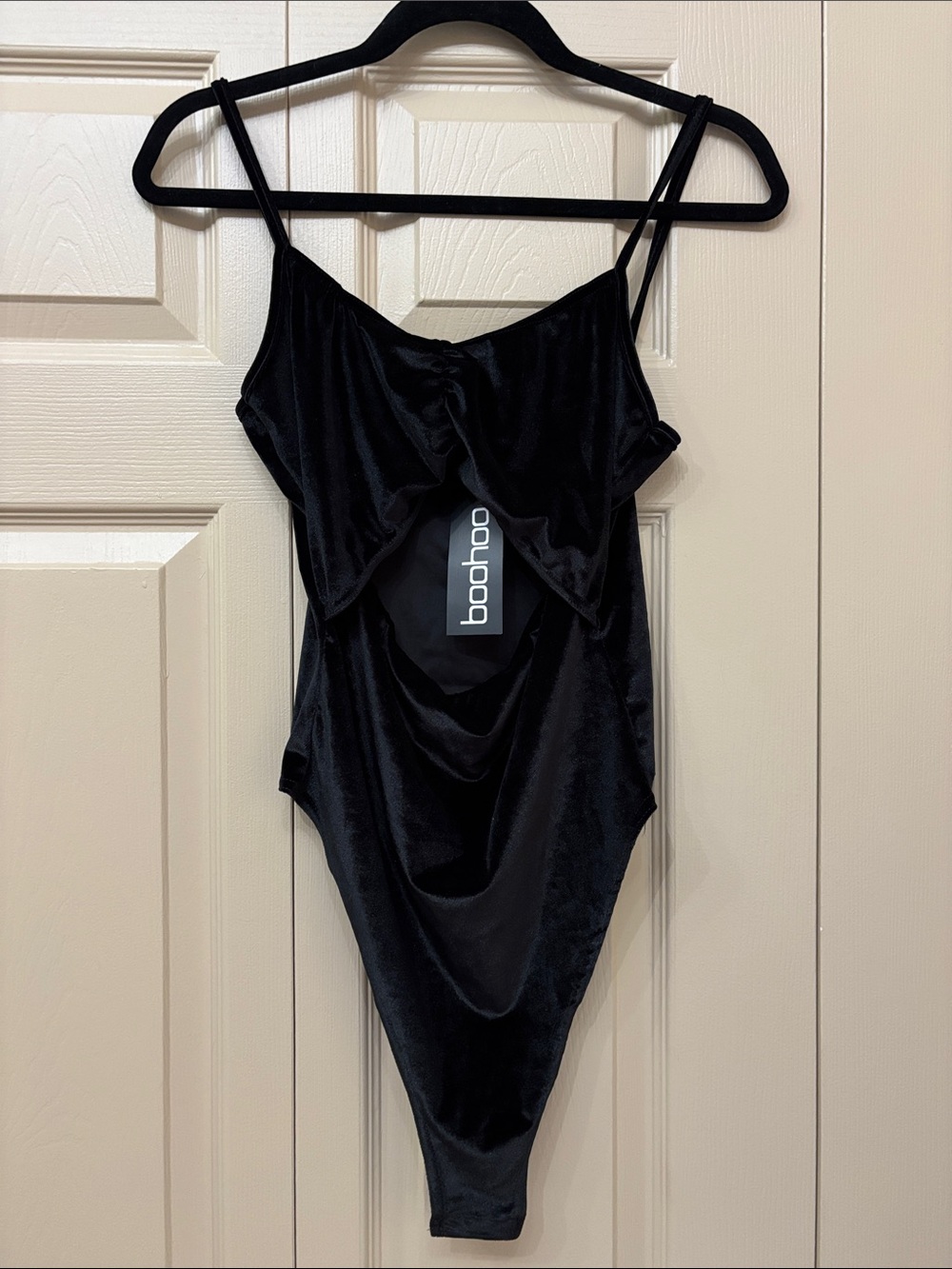 NWT BOOHOO black velvet bodysuit